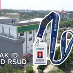 Cetak ID Card RSUD untuk Sistem Identitas Tenaga Medis
